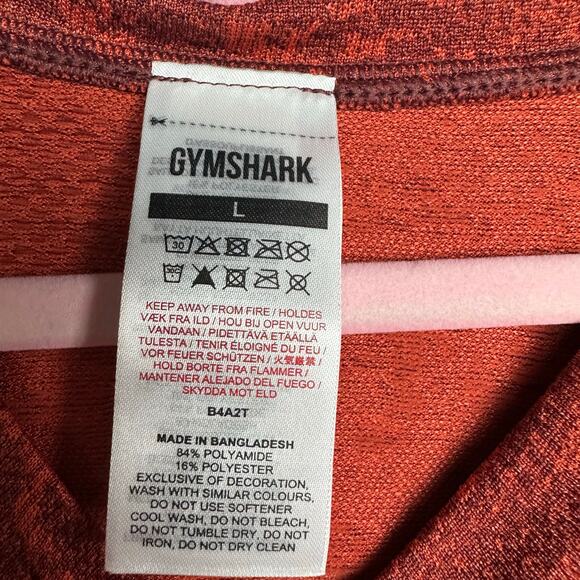Gymshark NWOT ADAPT CAMO SEAMLESS CROP TOP Storm Red Size Large - Picture 6 of 7